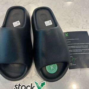 Adidas Yeezy Slides Onyx